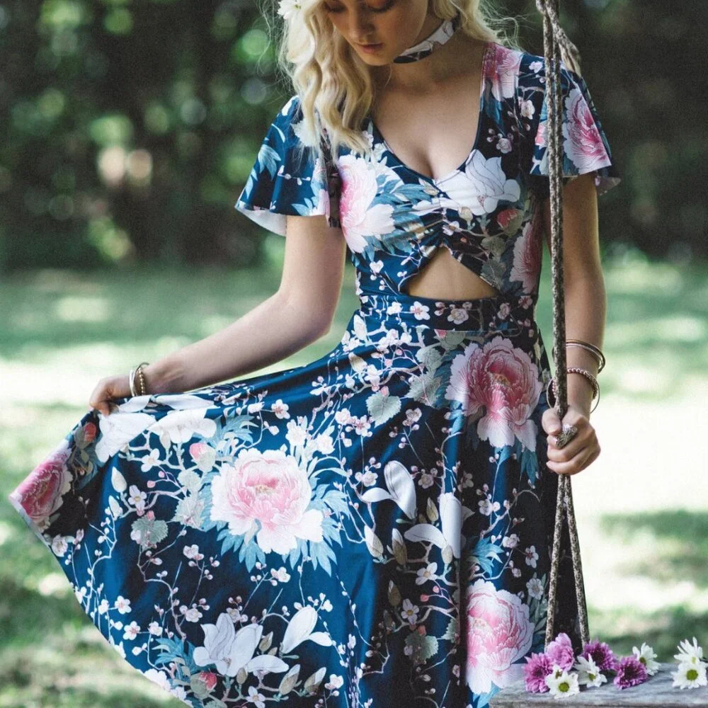 Blackmilk Rio Dress in - Picture 1 of 9